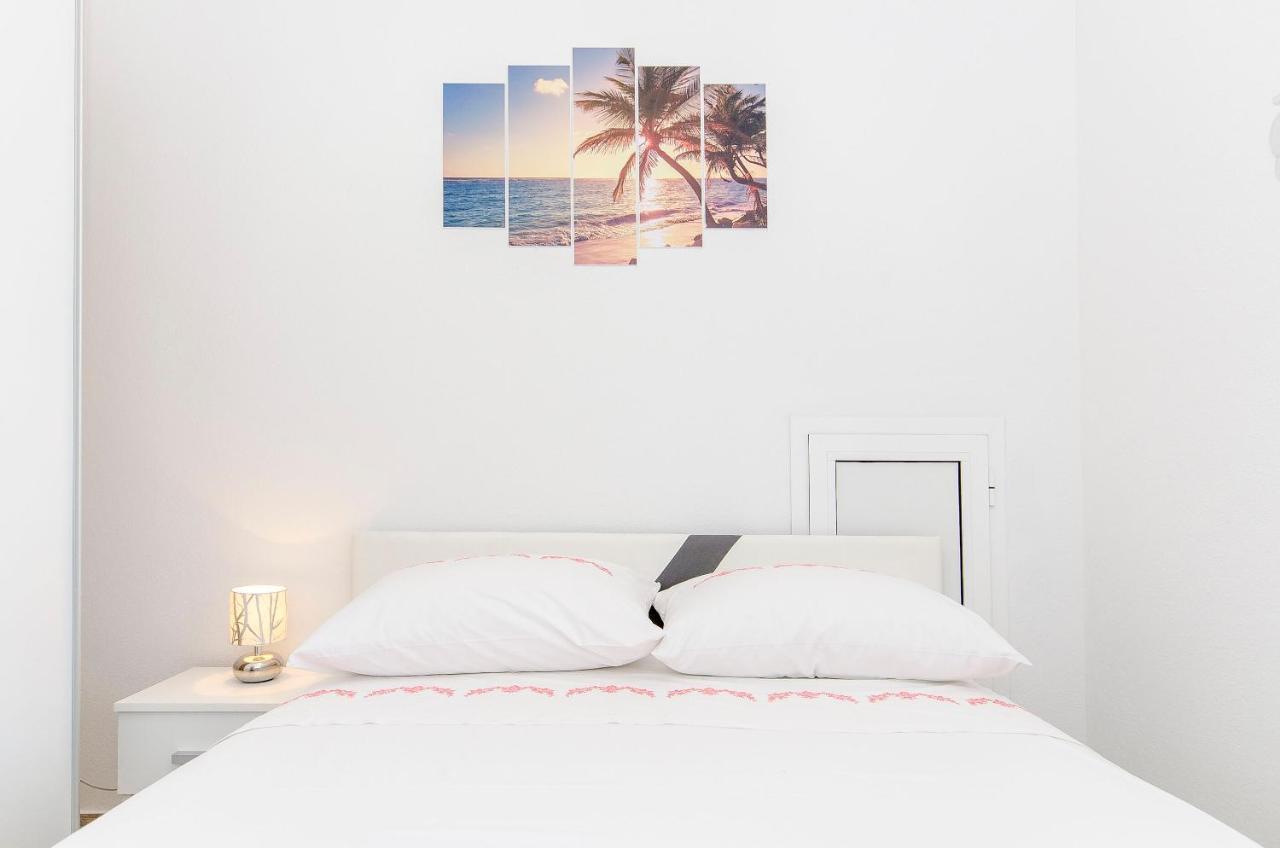 Apartment Paradise Postira Ngoại thất bức ảnh